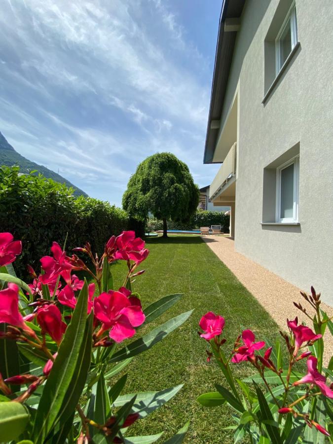 Maison Morandi Spinone Al Lago ภายนอก รูปภาพ