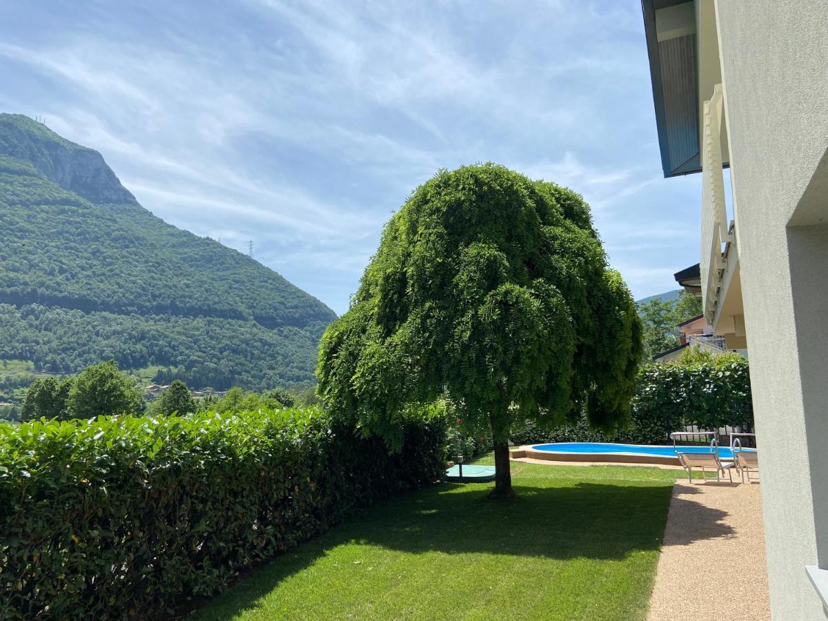 Maison Morandi Spinone Al Lago ภายนอก รูปภาพ